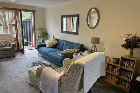 Photo of property in 2/23 Donald Place, St Albans, Christchurch, 8014