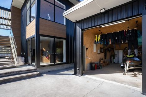 Photo of property in 21 Totara Drive, Duvauchelle, 7581