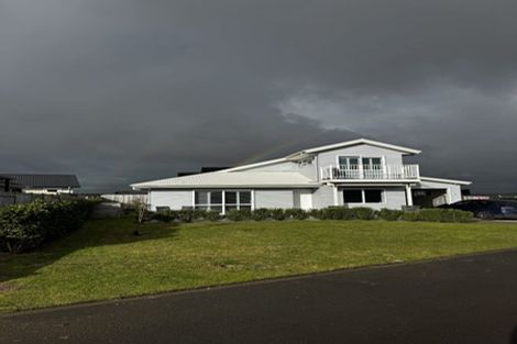 Photo of property in 6 Snappers Lane, Foxton Beach, Foxton, 4815