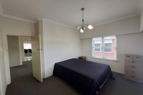 Photo of property in 5c Pendarves Street, New Plymouth, 4310