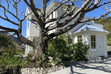 Photo of property in 44 Cleveland Terrace, Nelson, 7010