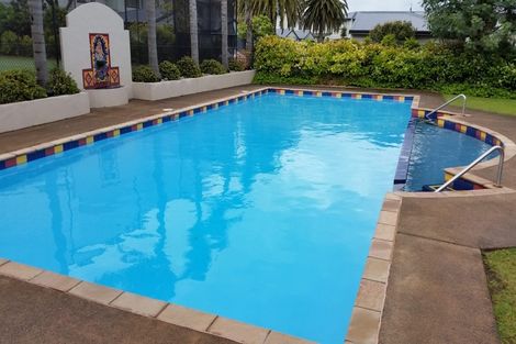 Photo of property in 20/2 Armoy Drive, East Tamaki, Auckland, 2016
