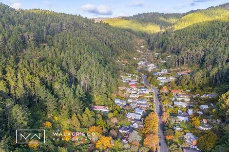 Photo of property in 23/25 Elmslie Road, Pinehaven, Upper Hutt, 5371