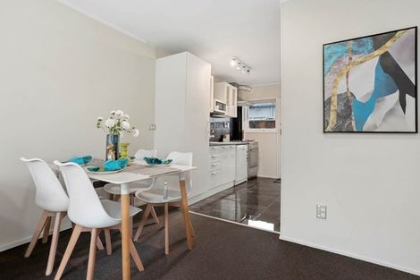 Photo of property in 11/5 Keeling Road, Henderson, Auckland, 0612