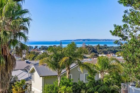 Photo of property in 6 Sunshine Terrace, Orewa, 0931