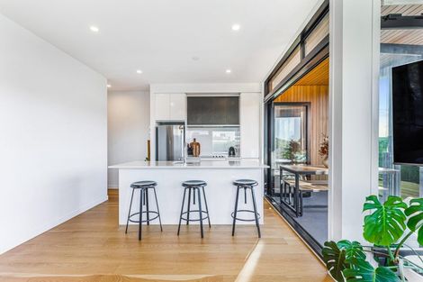 Photo of property in Frank Sargeson Apts, 103/80 Anzac Street, Takapuna, Auckland, 0622