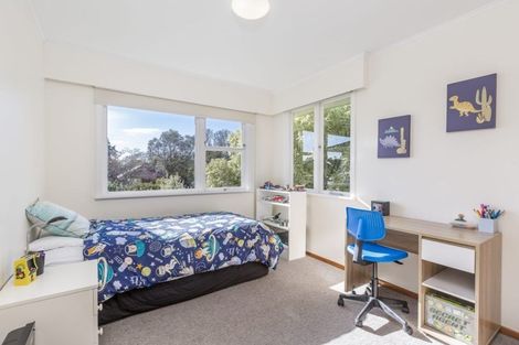 Photo of property in 17 Noall Street, Te Atatu Peninsula, Auckland, 0610