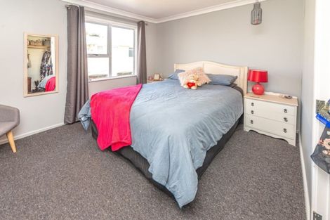 Photo of property in 89 Manuka Street, Castlecliff, Whanganui, 4501