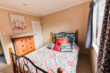 Photo of property in 15 Linwood Drive, Paraparaumu, 5032