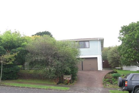 Photo of property in 19 Ellesmere Crescent, Pakuranga Heights, Auckland, 2010
