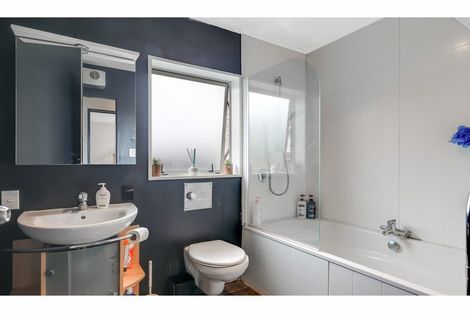 Photo of property in 72 Cumnor Terrace, Woolston, Christchurch, 8023