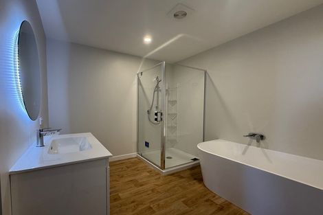 Photo of property in 23 Mana View Road, Paremata, Porirua, 5026