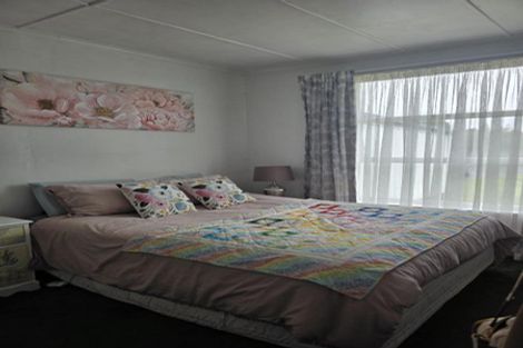 Photo of property in 1b Farnworth Avenue, Holdens Bay, Rotorua, 3010