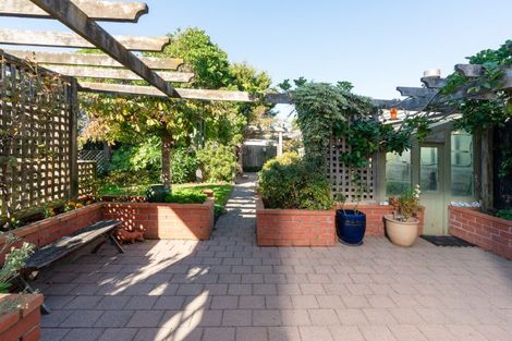 Photo of property in 9 Falkirk Avenue, Seatoun, Wellington, 6022