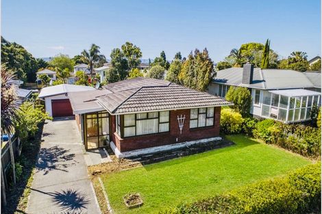 Photo of property in 14 Evans Road, Weymouth, Auckland, 2103