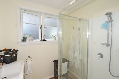 Photo of property in 23 Cumberland Street, Leigh, 0985