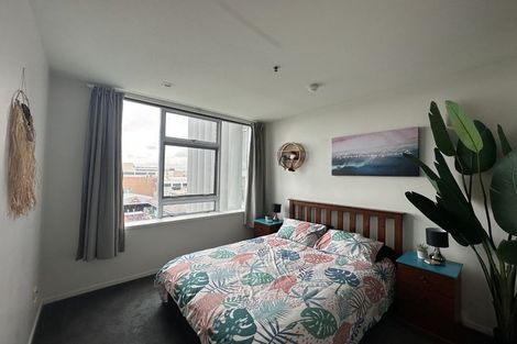 Photo of property in 22 Liardet Apartments, 303/22 Liardet Street, New Plymouth, 4310