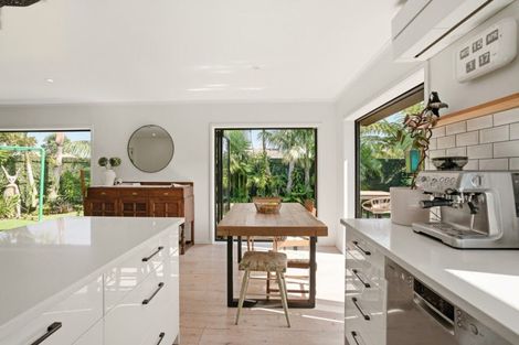 Photo of property in 5 Tui Street, Mount Maunganui, 3116