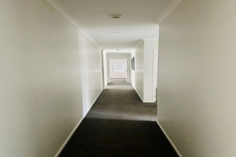 Photo of property in 18 Castellina Drive, Karaka, Papakura, 2113