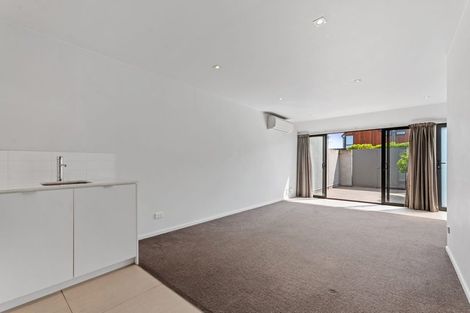Photo of property in 7/20 North Avon Road, Richmond, Christchurch, 8013