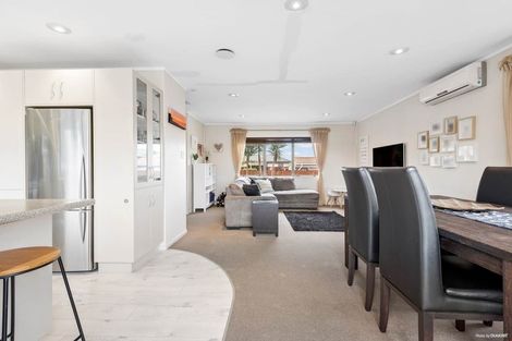 Photo of property in 27a Sandspit Road, Waiuku, 2123