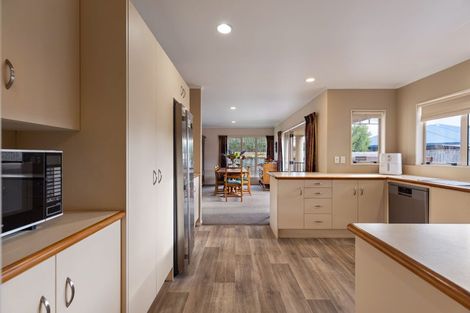 Photo of property in 12 Washington Parade, Milson, Palmerston North, 4414