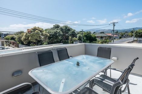 Photo of property in 6 Mahana Road, Paraparaumu Beach, Paraparaumu, 5032