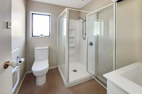 Photo of property in 174 Withells Road, Avonhead, Christchurch, 8042