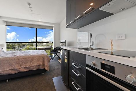 Photo of property in 1207/8 Lakewood Court, Manukau, Auckland, 2104