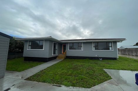 Photo of property in 79 Ngatai Street, Manaia, 4612