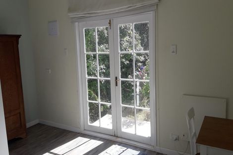 Photo of property in 73 Beauchamp Street, Karori, Wellington, 6012