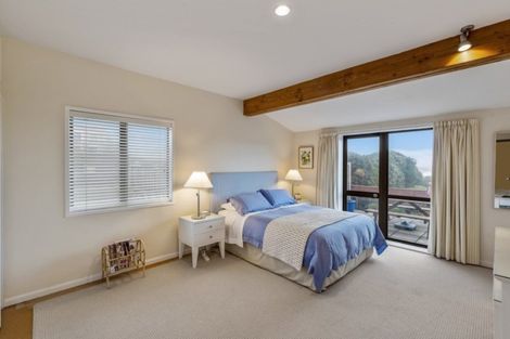 Photo of property in 115 Tutere Street, Waikanae Beach, Waikanae, 5036