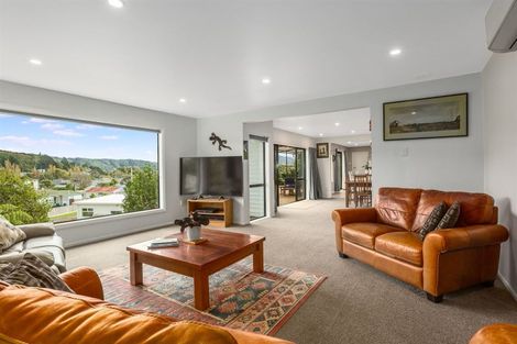 Photo of property in 14 Bull Avenue, Wainuiomata, Lower Hutt, 5014