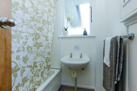 Photo of property in 9 Mackie Street, Waipukurau, 4200
