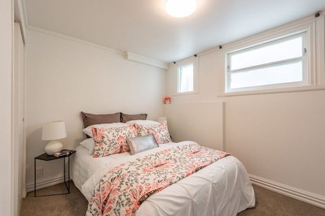 Photo of property in 2 Gordon Street, Newtown, Wellington, 6021