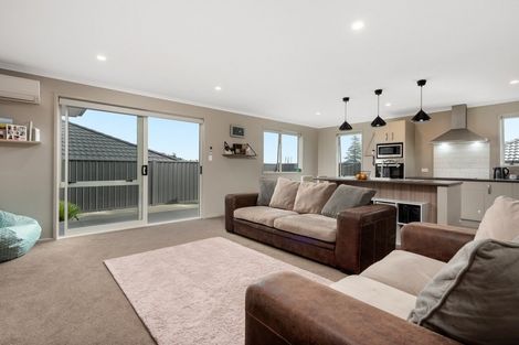 Photo of property in 14 Watene Way, Welcome Bay, Tauranga, 3112
