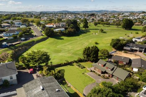 Photo of property in 178b Ngatai Road, Otumoetai, Tauranga, 3110