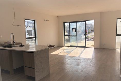 Photo of property in 141 Grove Road, Papakura, 2110