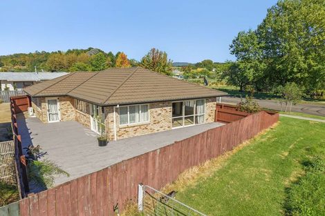Photo of property in 8 Beattie Road, Kawerau, 3127