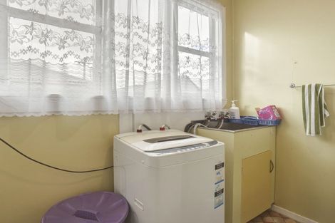 Photo of property in 21 Bradshaw Street, South Dunedin, Dunedin, 9012