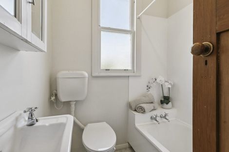 Photo of property in 40 Hamilton Road, Hataitai, Wellington, 6021