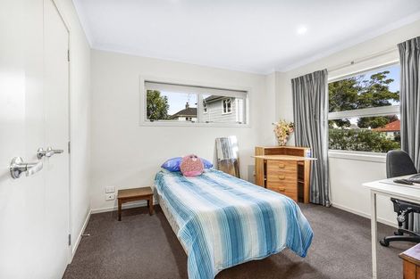 Photo of property in 50u4 Banbury Crescent, Fairfield, Hamilton, 3214