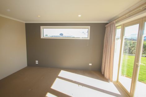 Photo of property in 48 Salisbury Crescent, Oamaru North, Oamaru, 9400