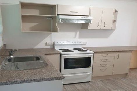 Photo of property in 14u2 Doris Gordon Crescent, Crofton Downs, Wellington, 6035