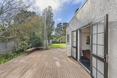 Photo of property in 20 Parris Street, Moturoa, New Plymouth, 4310
