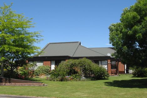 Photo of property in 17 Mansfield Drive, Kaiapoi, 7630