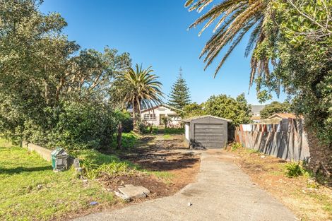 Photo of property in 10 Morgan Street, Castlecliff, Whanganui, 4501