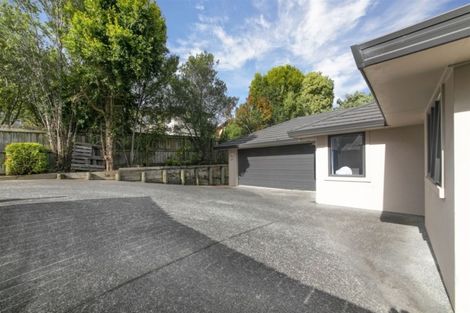 Photo of property in 37 Hewlett Road, Massey, Auckland, 0614