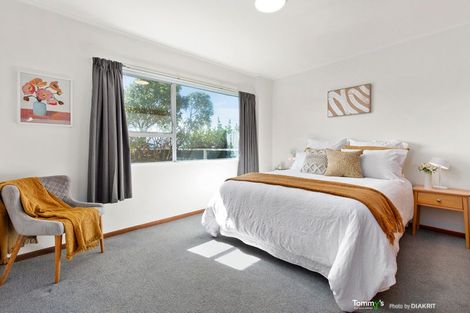 Photo of property in 73 Marine Parade, Seatoun, Wellington, 6022