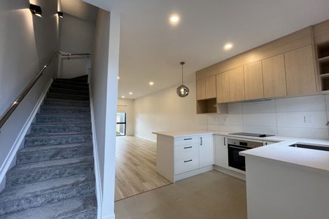 Photo of property in 53 Paetai Lane, Te Atatu Peninsula, 0610